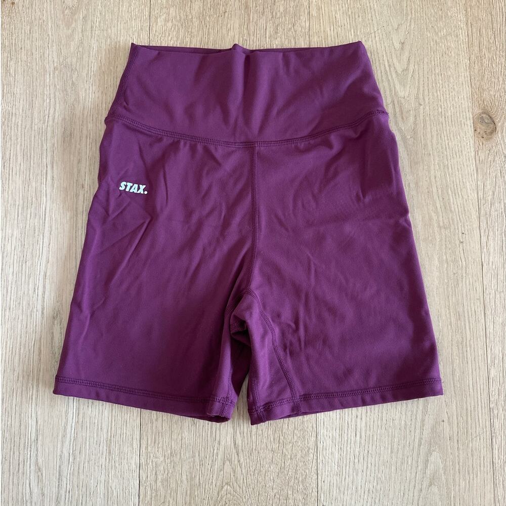 Stax - High Waist Bike Shorts in Burgundy